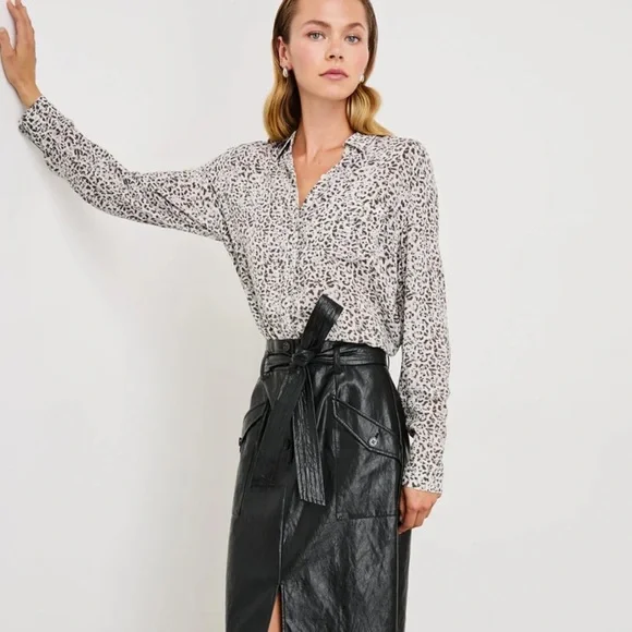 NWOT Rails Josephine Charcoal Watercolor Cheetah Animal Print Button-Up Blouse M - Picture 2 of 12